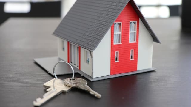 Pandémie, taxes: au Royaume-Uni, le prix des maisons à des records