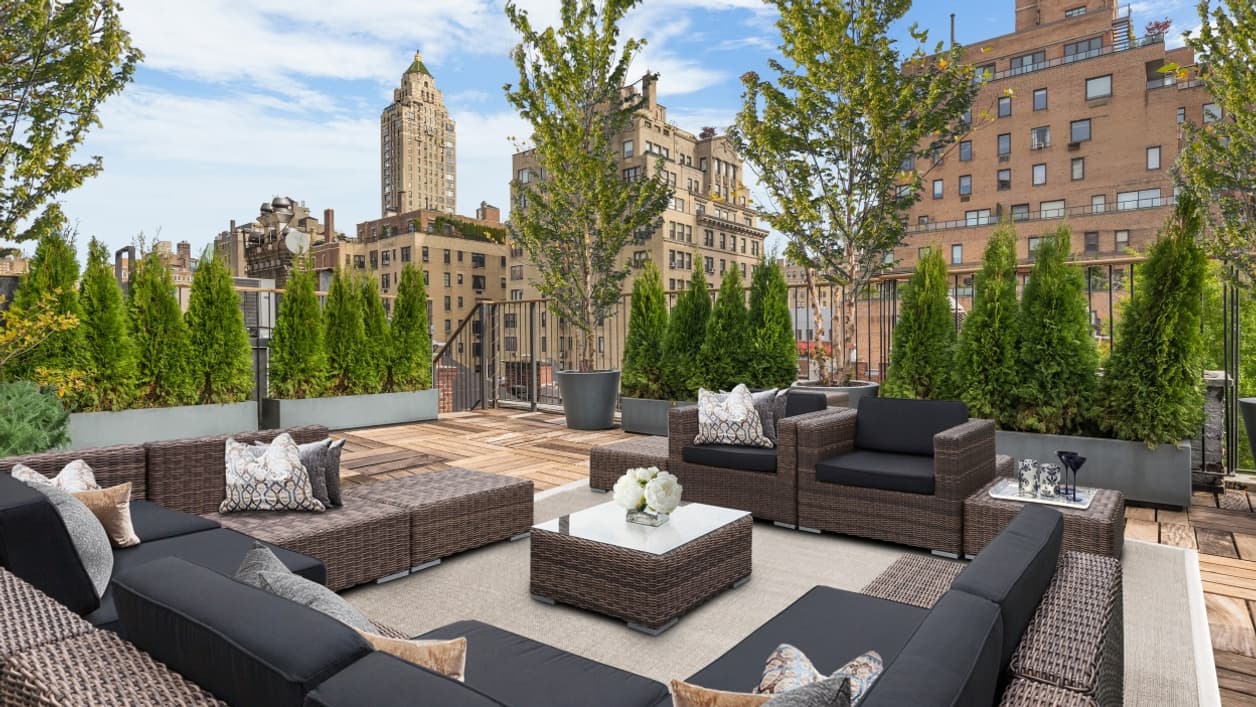 L'une des terrasses que compte la maison. L'une des terrasses que compte la maison.
