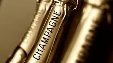 À partir du 15 juillet prochain, 3000 bouteilles de champagne seront offertes à autant de touristes (1 par adulte)