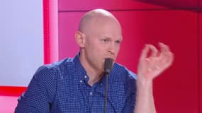 Samuel Comblez, psychologue: "50% des élèves de primaire ont vu des images pornographiques"