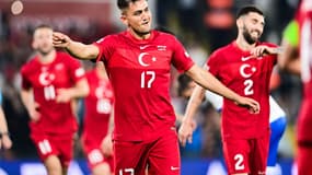 Cengiz Under - Turquie
