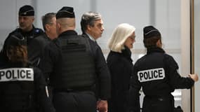 François et Penelope FIllon encourent jusqu'à 10 ans de prison.