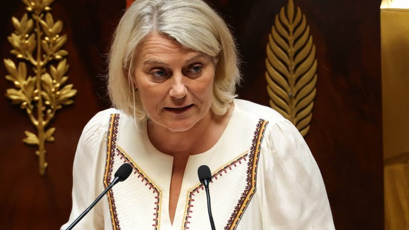 Canicule: situation à ce stade "normale" dans les hôpitaux, mais des déprogrammations "ciblées", selon la ministre de la Santé