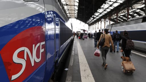La SNCF a d'ores et déjà recommandé aux voyageurs qui en ont la possibilité de reporter leurs déplacements
