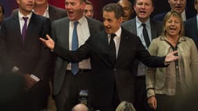 Les réactions politiques n'ont pas tardé après le premier meeting de Nicolas Sarkozy.