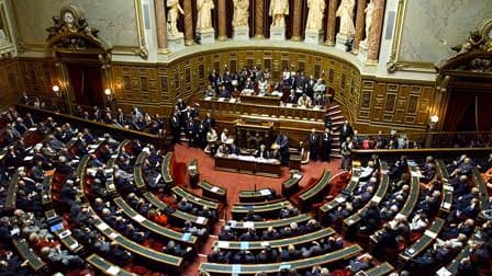 Le gouvernement a assuré mardi que le débat sur la réforme des retraites au Sénat durerait le temps nécessaire, entre deux et trois semaines, à condition que la gauche ne fasse pas "d'obstruction" parlementaire. /Photo d'archives/REUTERS/John Schults