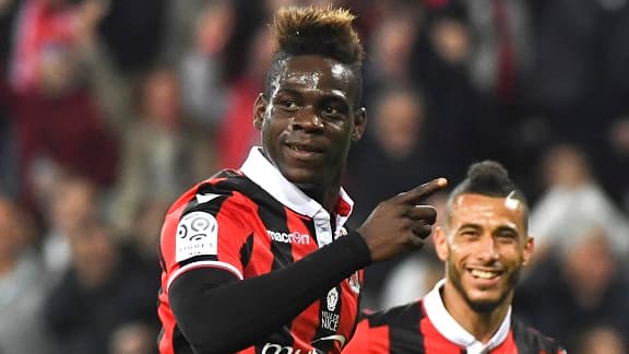 Contre le PSG, ce dimanche (3-1), Mario Balotelli a marqué son douzième but à domicile en Ligue 1 (sur 14) avec l'OGC Nice. Casanier.