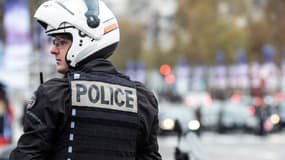 Un homme a versé un liquide sur un matelas de Roms en plein Paris.