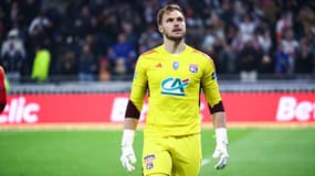 Le gardien de l'OL Lucas Perri, 27 février 2024