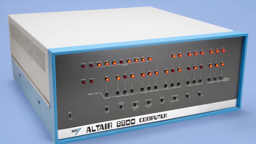 L'Altair 8800. L'Altair 8800.