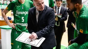 François Peronnet, entraîneur de Limoges pourrait partir
