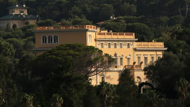 La villa Les Cèdres est à vendre.
