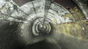 Photo diffusée le 29 avril 2015 d'un tunnel de métro supposé avoir servi de bunker à Winston Churchill pendant la Seconde Guerre mondiale