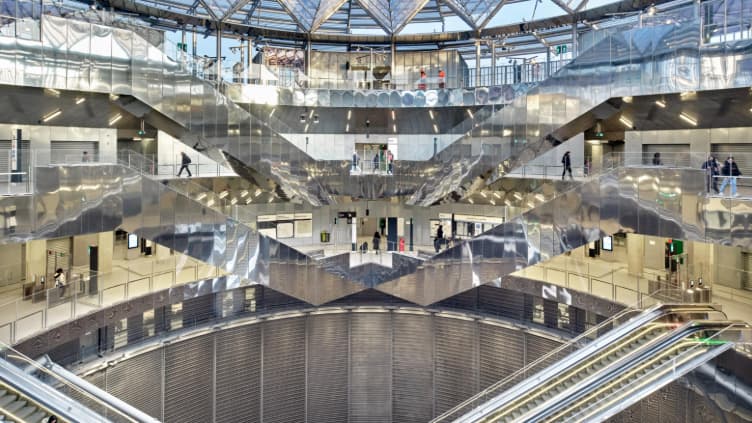 La gare Villejuif-Gustave-Roussy a été inaugurée le 20 janvier 2025 dans le Val-de-Marne.