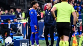 Désiré Doué et Didier Deschamps lors de France-Croatie, le 23 mars 2025.