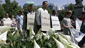 Il y a 10 ans, les commémorations avaient réuni des milliers de personnes à Srebonica.