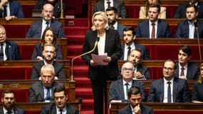 Marine Le Pen et les députés du RN à l'Assemblée nationale le 22 octobre 2025