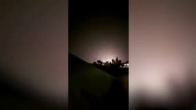 La télévision d'État iranienne diffuse les images des missiles tirés sur des bases américaines en Irak