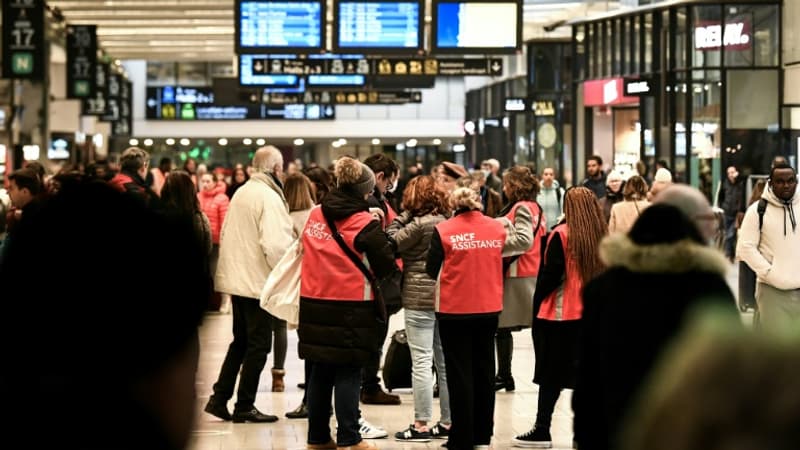 Grève SNCF: trois trains sur cinq circuleront ce week-end