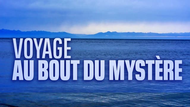 Vue des monts Khamar-Daban depuis le lac Baîkal