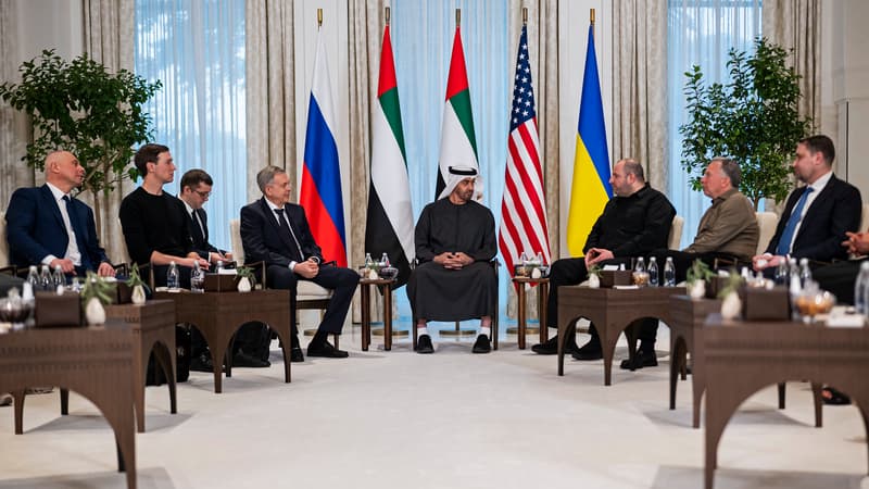 L'Ukraine assure que les discussions avec la Russie et les États-Unis à Abou Dhabi ont été "substantielles et productives"