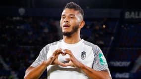 Luis Suarez avec Grenade en novembre 2021