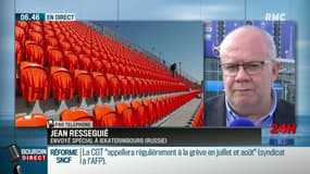 “24h avec les #Bleus” "On a monté des tubulaires, des grands échafaudages, de 50 mètres de haut, pour rajouter environ 12 000 places à la capacité du Stade de Iekaterinbourg, c'est très impressionnant"