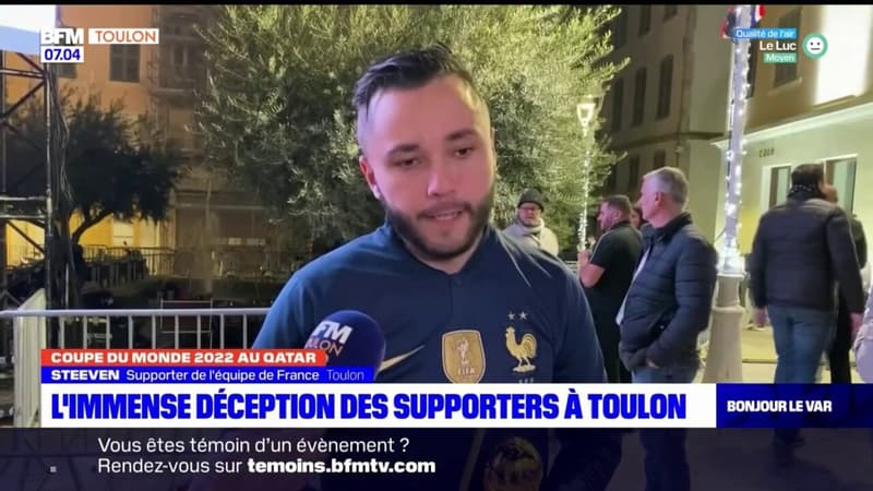 A Toulon, l'immense déception des supporters après la défaite des Bleus