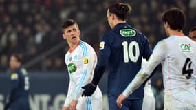 Joey Barton et Zlatan Ibrahimovic lors d'un PSG-OM en 2013