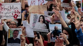 Manifestation de  soutien au mouvement de contestation qui continue de secouer l'Iran depuis la mort de Mahsa Amini, le 29 octobre 2022 à Paris