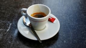 Qu'est-ce qui nous fait préférer le café au thé ? Les goûts seraient déterminés en partie par la "génétique", selon une étude australienne, publiée dans la revue scientifique Nature