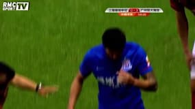 Cahill se brise le nez sur un duel trop engagé