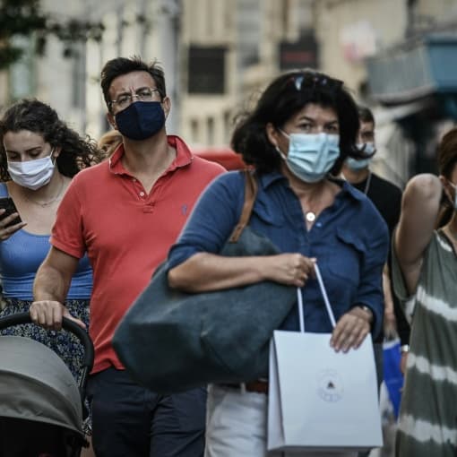 EN DIRECT - Charente-Maritime: le masque de nouveau obligatoire en extérieur dans 45 communes touristiques