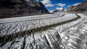 Le glacier d'Aletsch dans les Alpes suisses, l'un des plus grands, pourrait disparaître complètement d'ici la fin du siècle si rien n'est fait
