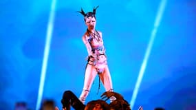 L'artiste Bambie Thug lors de la répétition de la demi-finale de l'Eurovision le 6 mai 2024