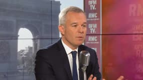 "Je ne me résigne pas au mode de calcul actuel des tarifs réglementés des tarifs de l'électricité, voté par deux fois par des majorités de droite en 2010 et de gauche en 2015" a déclaré François de Rugy sur BFMTV.