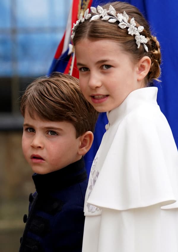 Le prince Louis et la princesse Charlotte lors du couronnement du roi Charles III, le 6 mai 2023.