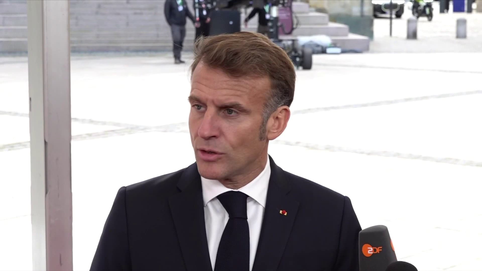 EMMANUEL MACRON ESTIME QUE L'EUROPE EST "DANS UNE CONFRONTATION AVEC LA RUSSIE"