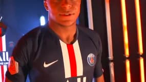 Le nouveau maillot du PSG
