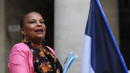 Christiane Taubira lors d'une visite au tribunal d'Aix-en-Provence, le 11 octobre.