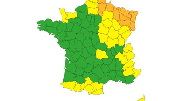 "Episode neigeux remarquable" attendu dans le nord-est mercredi soir et jeudi
"Episode neigeux remarquable" attendu dans le nord-est mercredi soir et jeudi