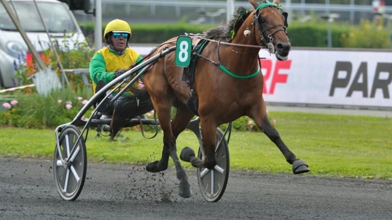 Face Time Bourbon conserve sa couronne 