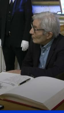  Trois mois après sa libération de prison en Algérie, Boualem Sansal entre à l’Académie française.  