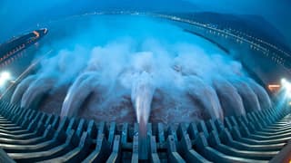 Le barrage hors-normes des Trois-Gorges est la première centrale hydraulique du monde en termes de production d'électricité. 