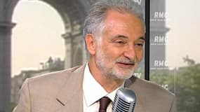 Jacques Attali estime que l'Etat doit intervenir dans les industries d'avenir.