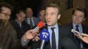 En déplacement au Liban, Emmanuel Macron n'a pas souhaité commenter les résultats de la primaire à gauche.