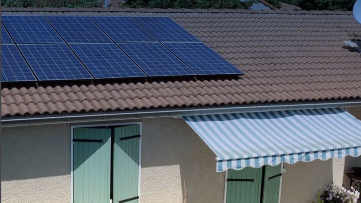 Auvent solaire photovoltaïque  Produisez de l'énergie renouvelable