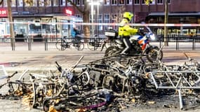 A Rotterdam, le 20 novembre 2021, après les émeutes consécutives à une manifestation contre les restrictions sanitaires