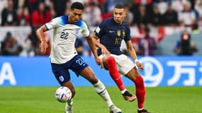 Jude Bellingham et Kylian Mbappé lors de France-Angleterre, le 10 décembre 2022