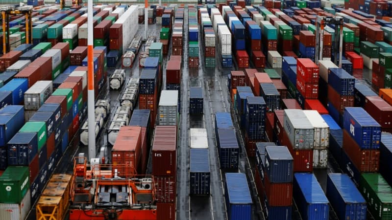 Fret maritime: la production de conteneurs s'écroule, fin de l'euphorie post-covid
